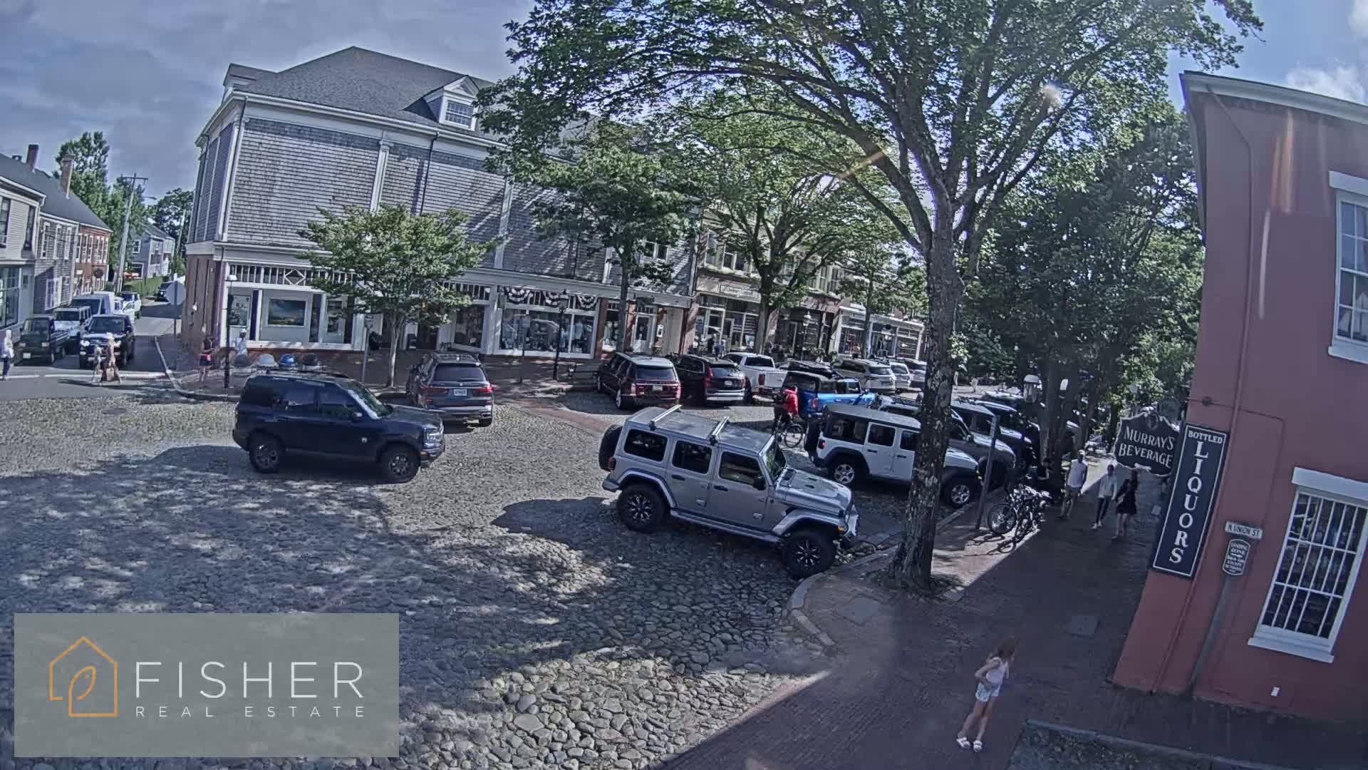 Nantucket Downtown Main Street towards South Live Cam - Nantucket,  Nantucket County, Massachusetts, USA