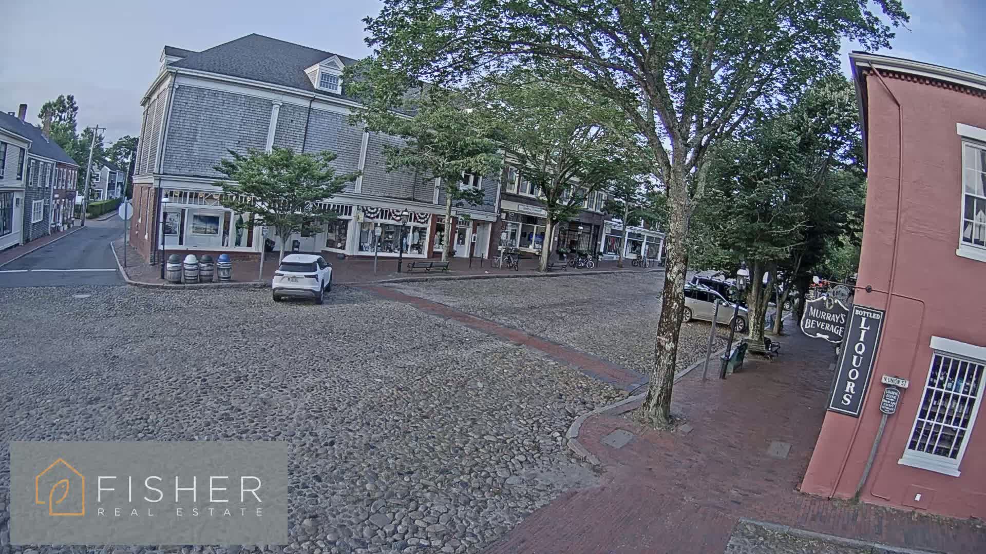 Nantucket Downtown Main Street towards South Live Cam - Nantucket,  Nantucket County, Massachusetts, USA