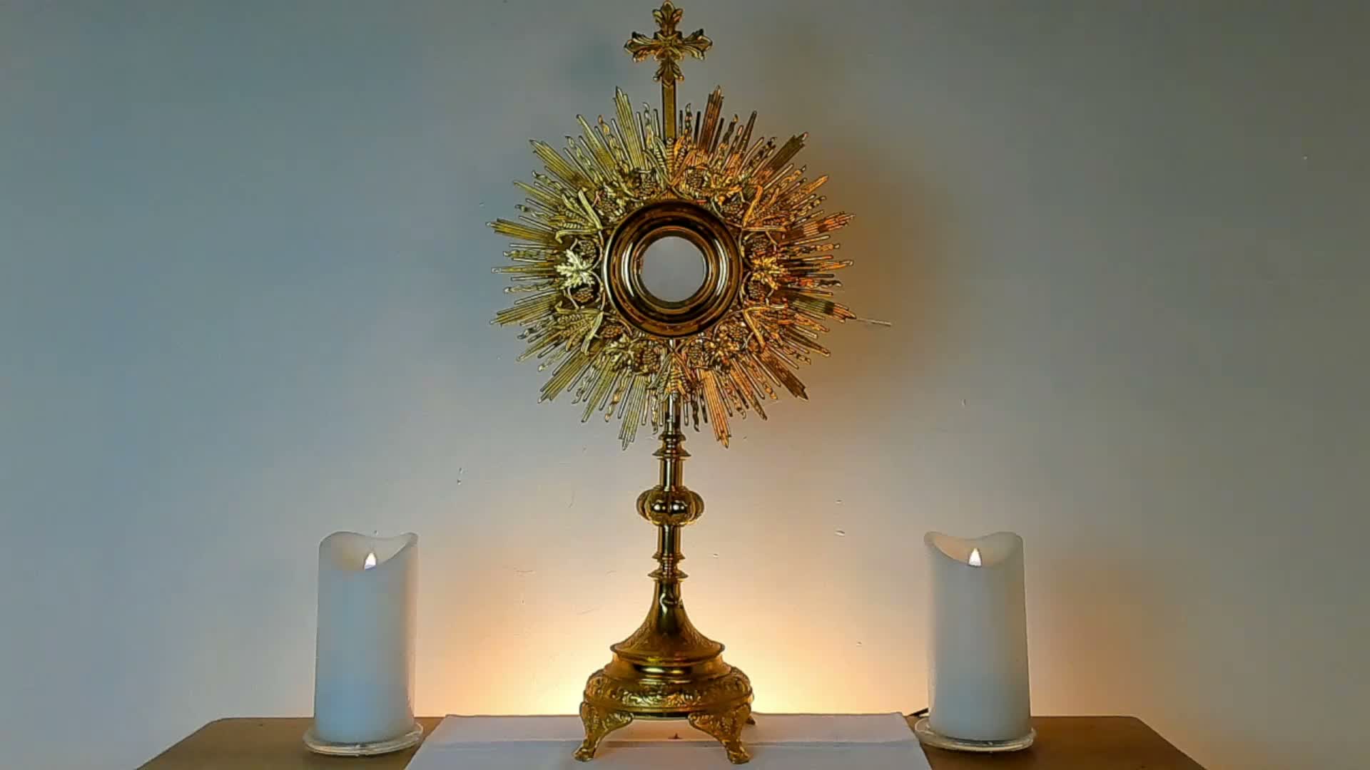 Melbourne, St Benedict's Catholic Church , Perpetual Adoration Host Live Cam - Burwood, Whitehorse, Melbourne, Victoria, Australia