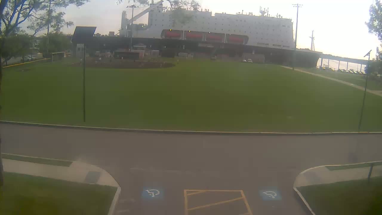 Bourne, Massachusetts Maritime Academy Alison Rollins Parade Field Live Cam - Bourne, Barnstable, Massachusetts, USA
