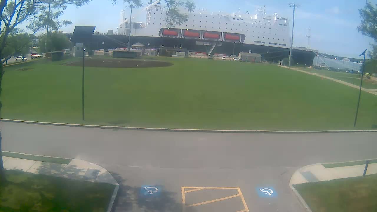 Bourne, Massachusetts Maritime Academy Alison Rollins Parade Field Live Cam - Bourne, Barnstable, Massachusetts, USA