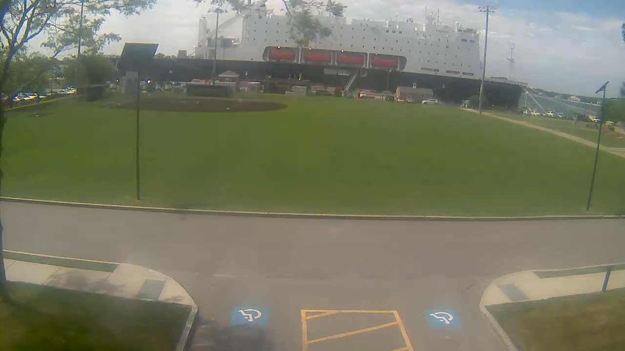 Bourne, Massachusetts Maritime Academy Alison Rollins Parade Field Live Cam - Bourne, Barnstable, Massachusetts, USA