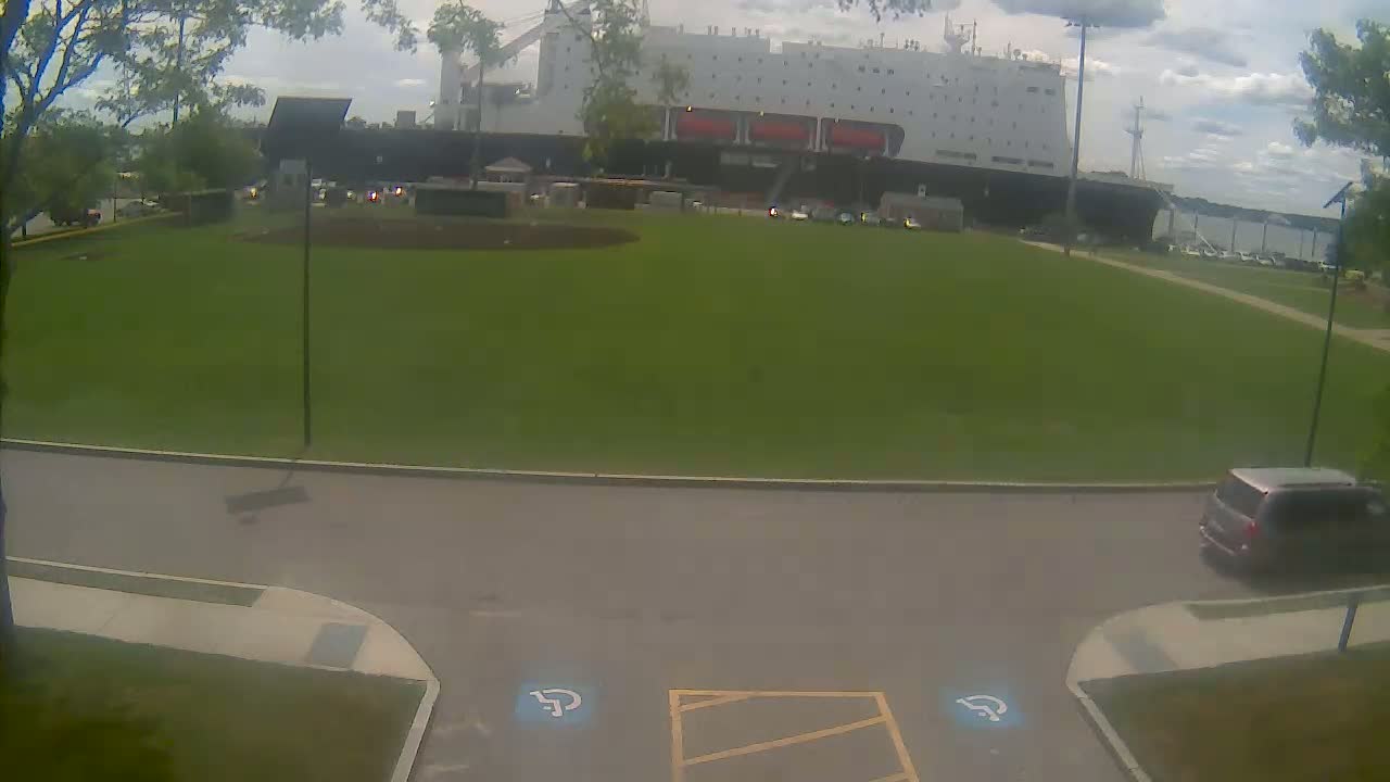 Bourne, Massachusetts Maritime Academy Alison Rollins Parade Field Live Cam - Bourne, Barnstable, Massachusetts, USA