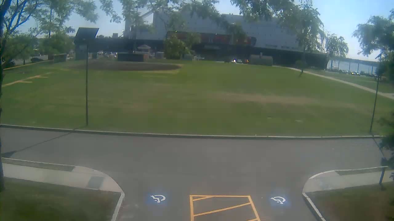 Bourne, Massachusetts Maritime Academy Alison Rollins Parade Field Live Cam - Bourne, Barnstable, Massachusetts, USA