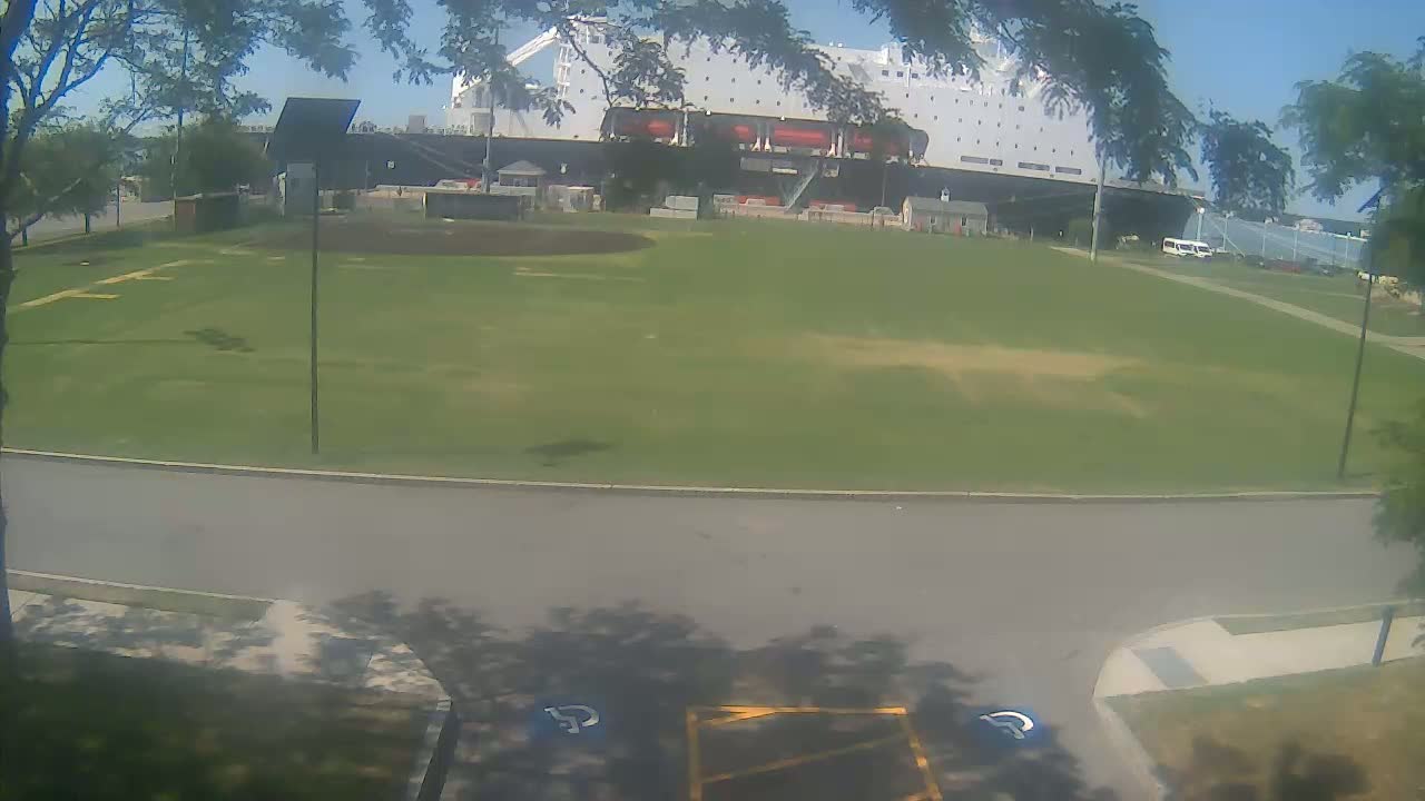 Bourne, Massachusetts Maritime Academy Alison Rollins Parade Field Live Cam - Bourne, Barnstable, Massachusetts, USA