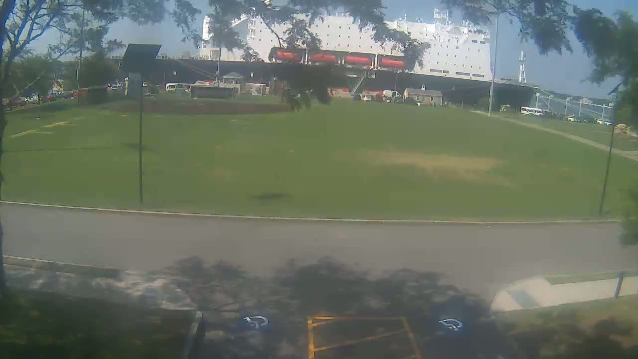 Bourne, Massachusetts Maritime Academy Alison Rollins Parade Field Live Cam - Bourne, Barnstable, Massachusetts, USA