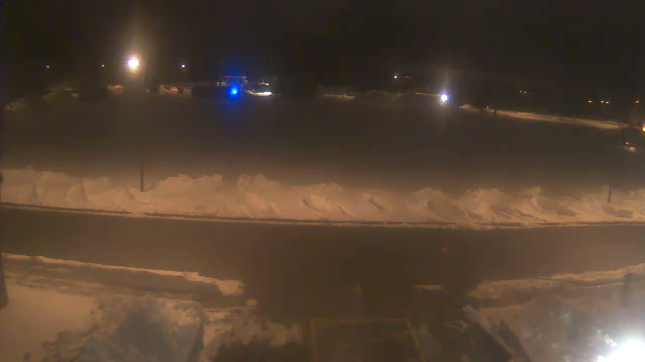 Bourne, Massachusetts Maritime Academy Alison Rollins Parade Field Live Cam - Bourne, Barnstable, Massachusetts, USA