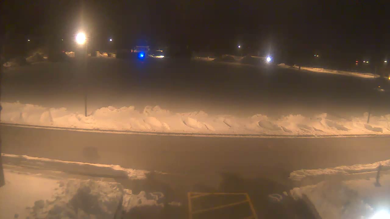 Bourne, Massachusetts Maritime Academy Alison Rollins Parade Field Live Cam - Bourne, Barnstable, Massachusetts, USA