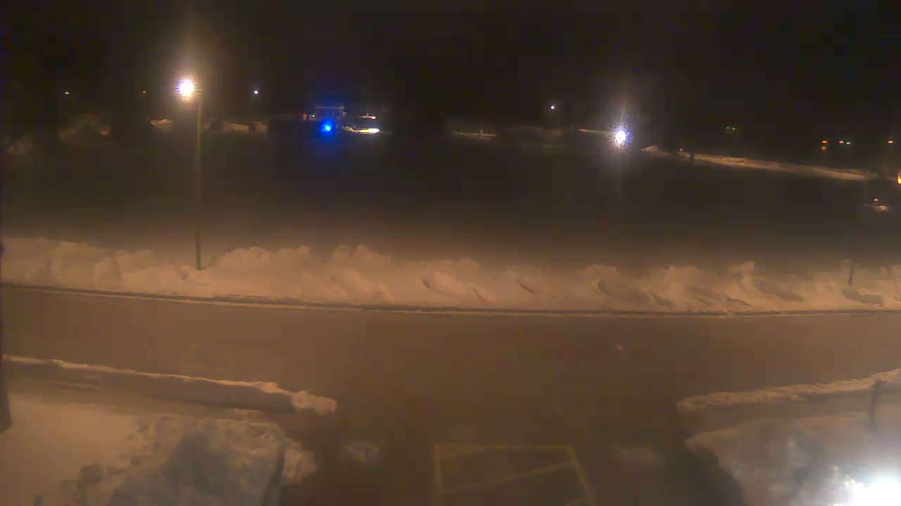 Bourne, Massachusetts Maritime Academy Alison Rollins Parade Field Live Cam - Bourne, Barnstable, Massachusetts, USA