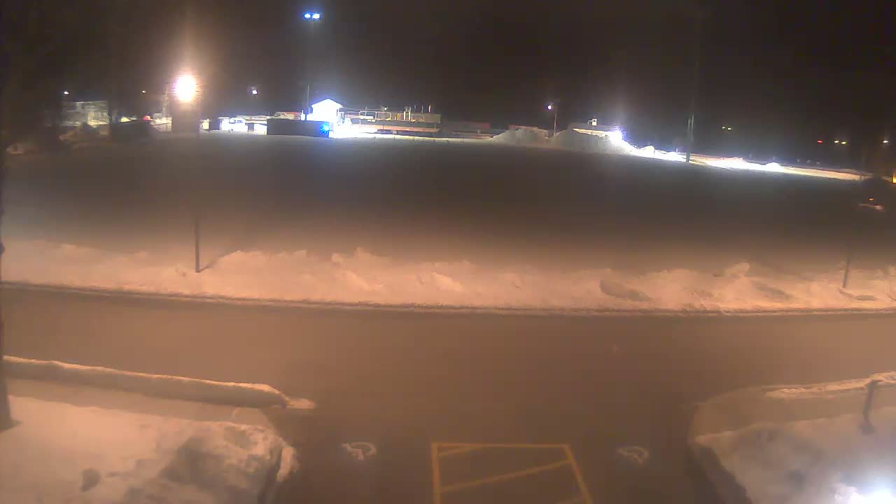 Bourne, Massachusetts Maritime Academy Alison Rollins Parade Field Live Cam - Bourne, Barnstable, Massachusetts, USA