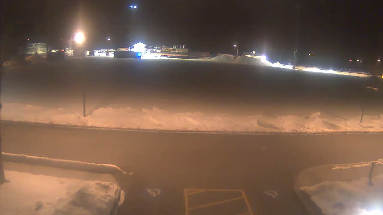 Bourne, Massachusetts Maritime Academy Alison Rollins Parade Field Live Cam - Bourne, Barnstable, Massachusetts, USA