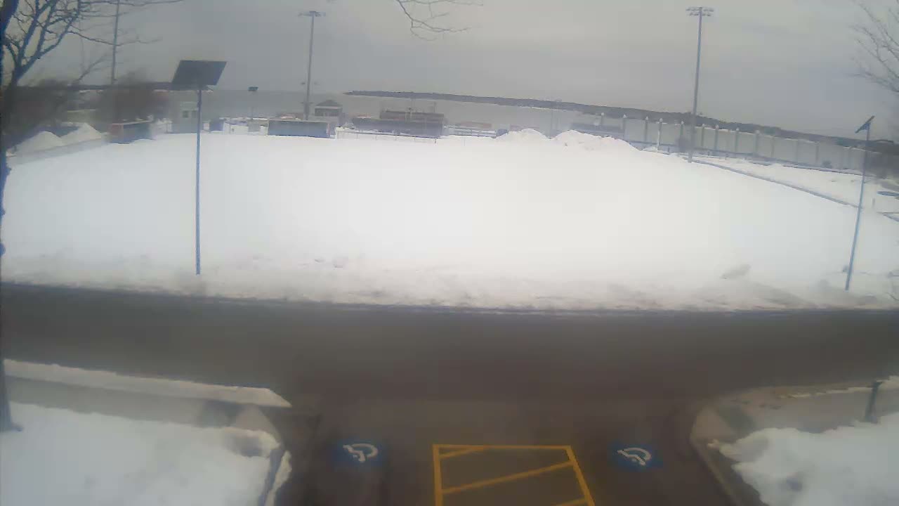 Bourne, Massachusetts Maritime Academy Alison Rollins Parade Field Live Cam - Bourne, Barnstable, Massachusetts, USA