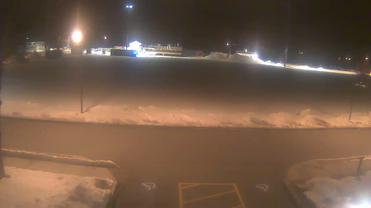 Bourne, Massachusetts Maritime Academy Alison Rollins Parade Field Live Cam - Bourne, Barnstable, Massachusetts, USA