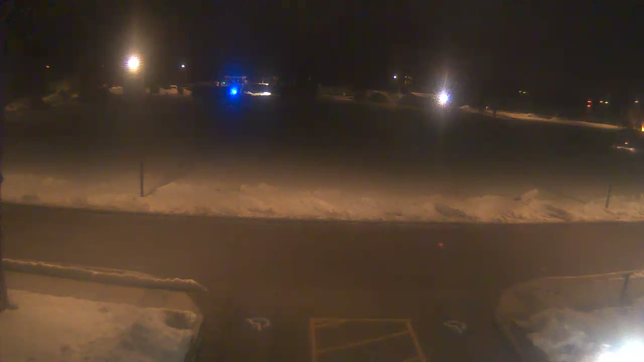 Bourne, Massachusetts Maritime Academy Alison Rollins Parade Field Live Cam - Bourne, Barnstable, Massachusetts, USA