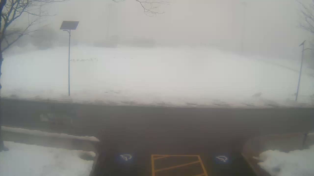 Bourne, Massachusetts Maritime Academy Alison Rollins Parade Field Live Cam - Bourne, Barnstable, Massachusetts, USA