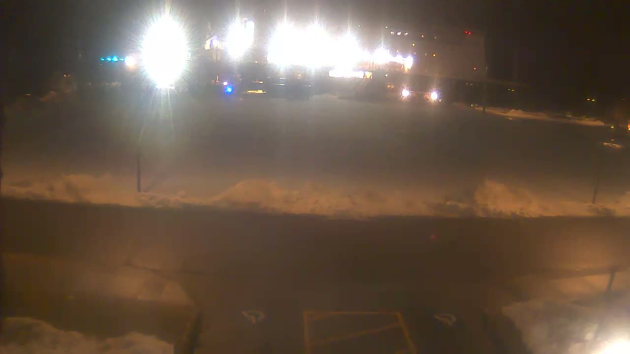 Bourne, Massachusetts Maritime Academy Alison Rollins Parade Field Live Cam - Bourne, Barnstable, Massachusetts, USA