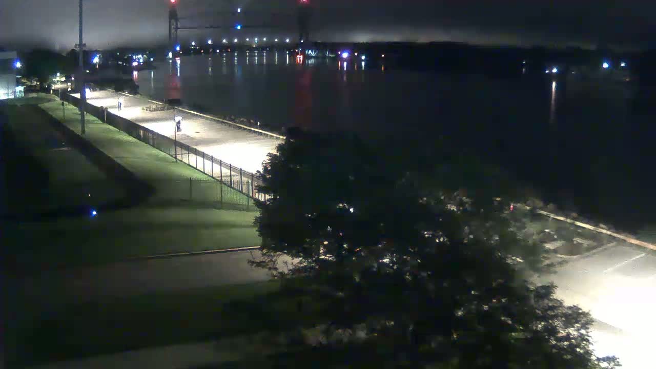 Cape Cod Canal & Railroad Bridge Live Cam - Bourne, Barnstable, Massachusetts, USA