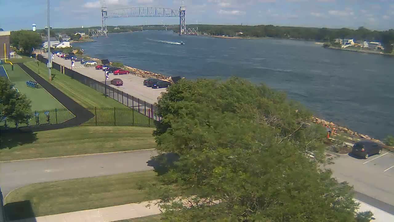 Cape Cod Canal & Railroad Bridge Live Cam - Bourne, Barnstable, Massachusetts, USA