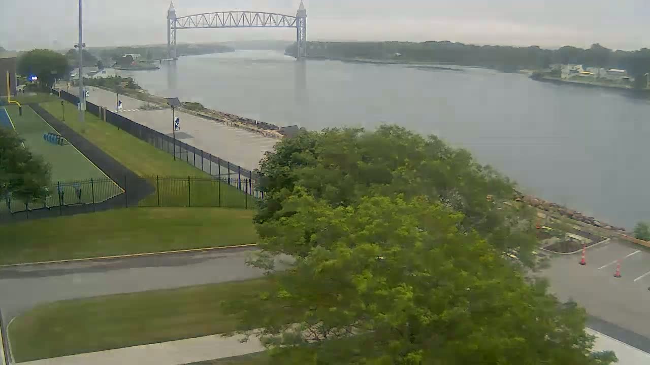 Cape Cod Canal & Railroad Bridge Live Cam - Bourne, Barnstable, Massachusetts, USA