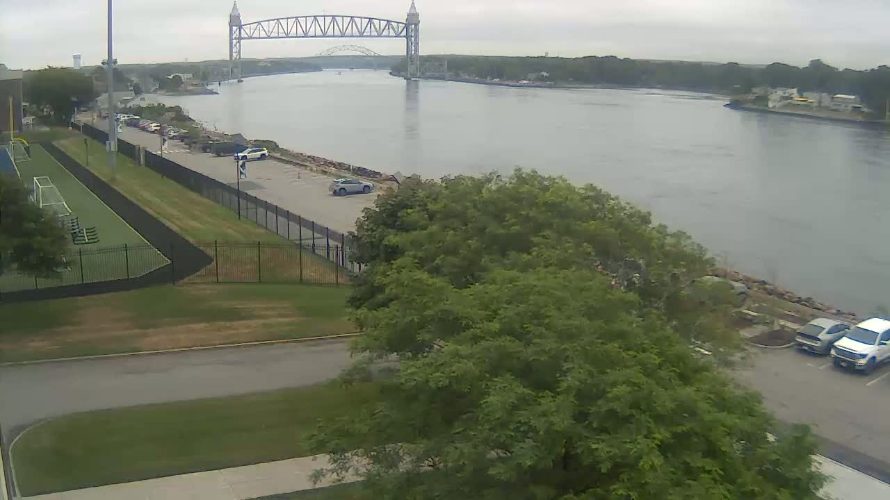 Cape Cod Canal & Railroad Bridge Live Cam - Bourne, Barnstable, Massachusetts, USA