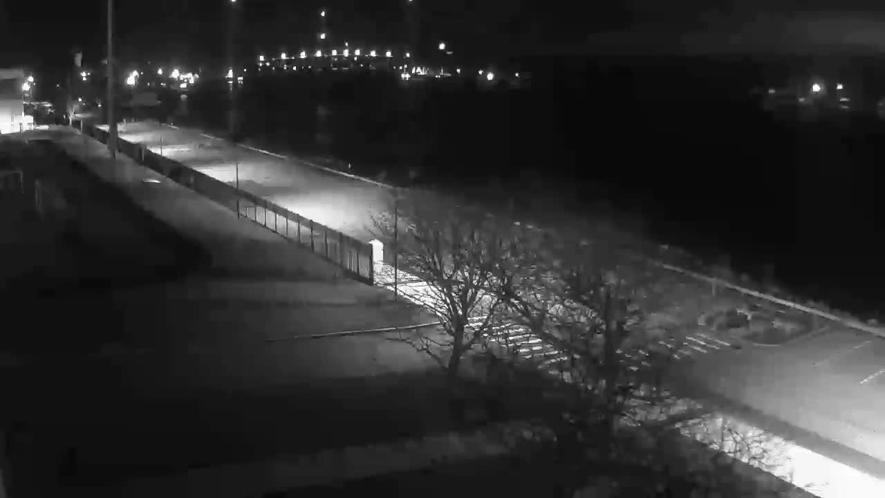 Cape Cod Canal & Railroad Bridge Live Cam - Bourne, Barnstable, Massachusetts, USA