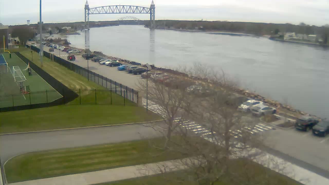 Cape Cod Canal & Railroad Bridge Live Cam - Bourne, Barnstable, Massachusetts, USA
