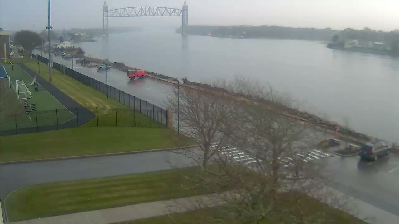 Cape Cod Canal & Railroad Bridge Live Cam - Bourne, Barnstable, Massachusetts, USA
