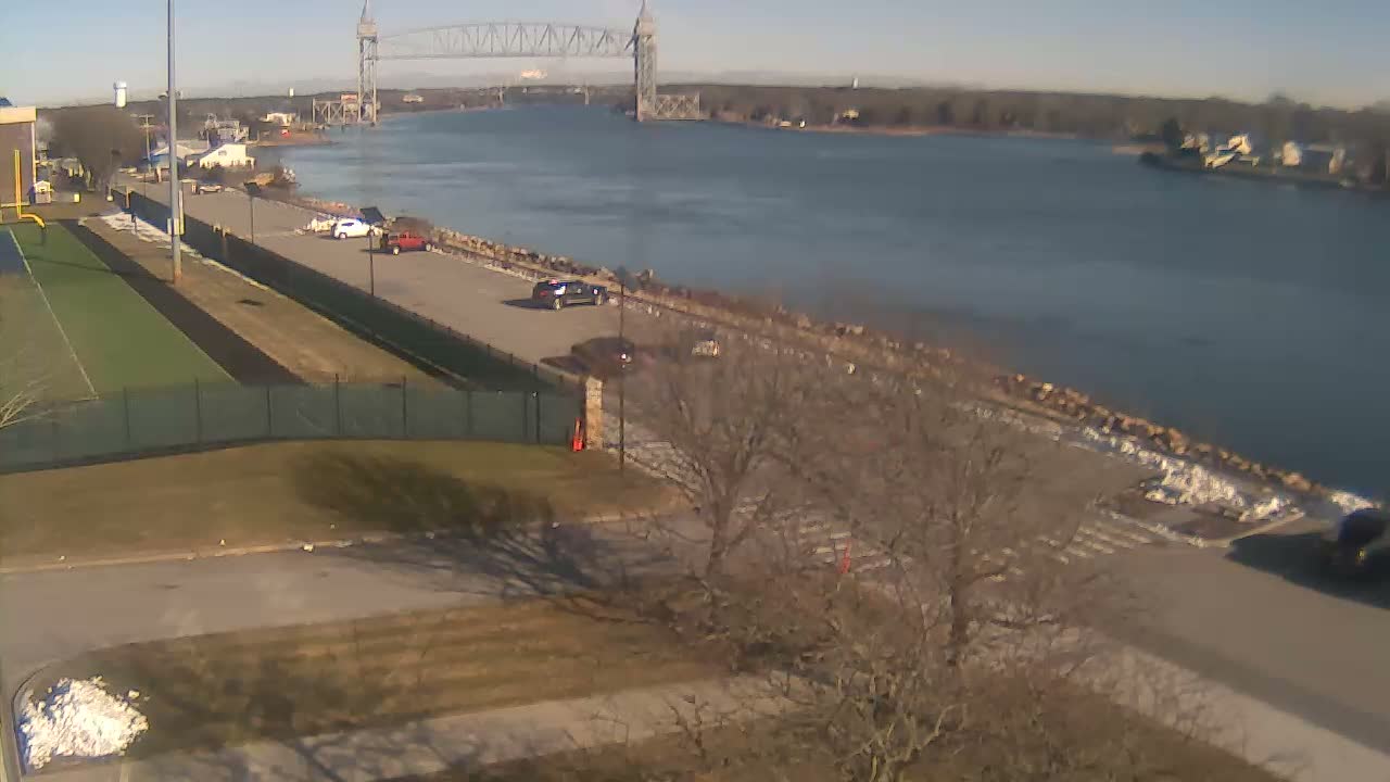 Cape Cod Canal & Railroad Bridge Live Cam - Bourne, Barnstable, Massachusetts, USA