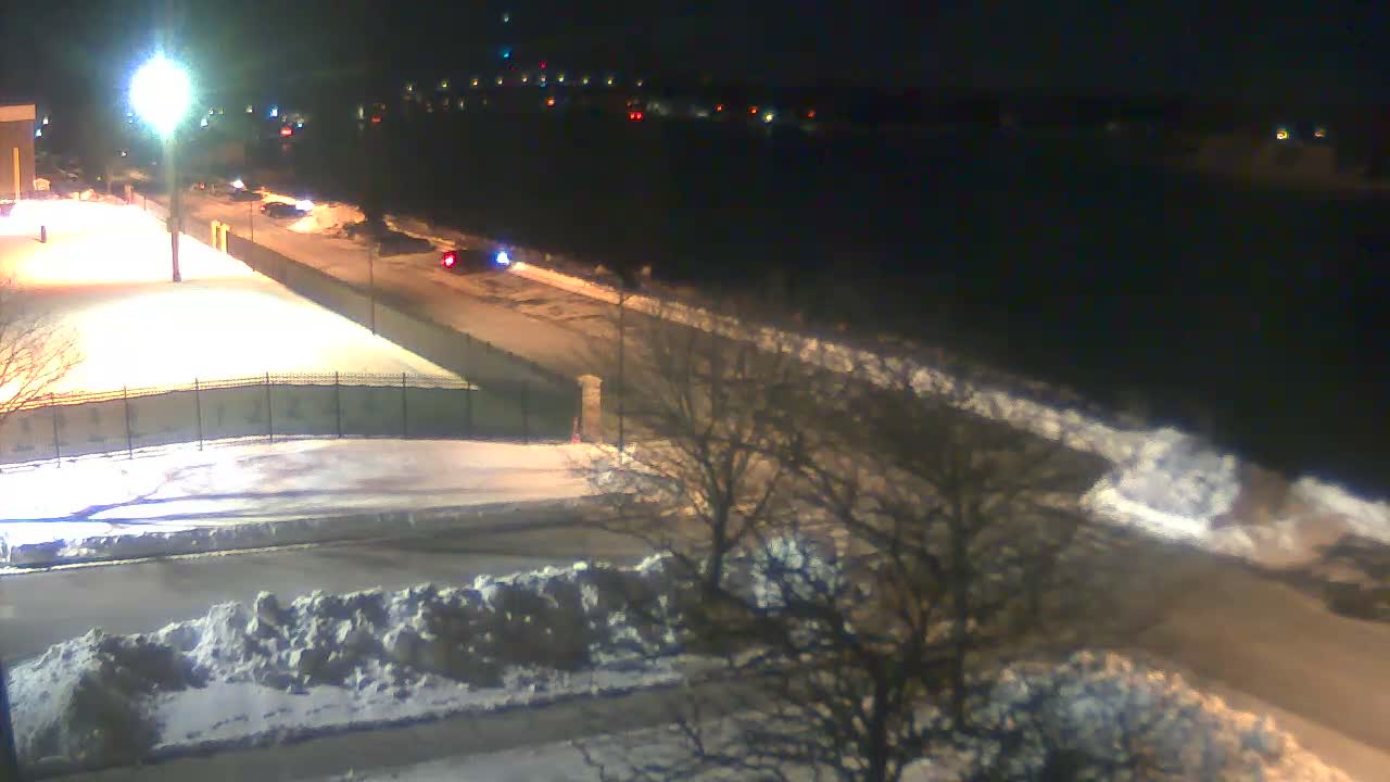 Cape Cod Canal & Railroad Bridge Live Cam - Bourne, Barnstable, Massachusetts, USA