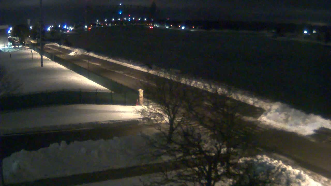 Cape Cod Canal & Railroad Bridge Live Cam - Bourne, Barnstable, Massachusetts, USA