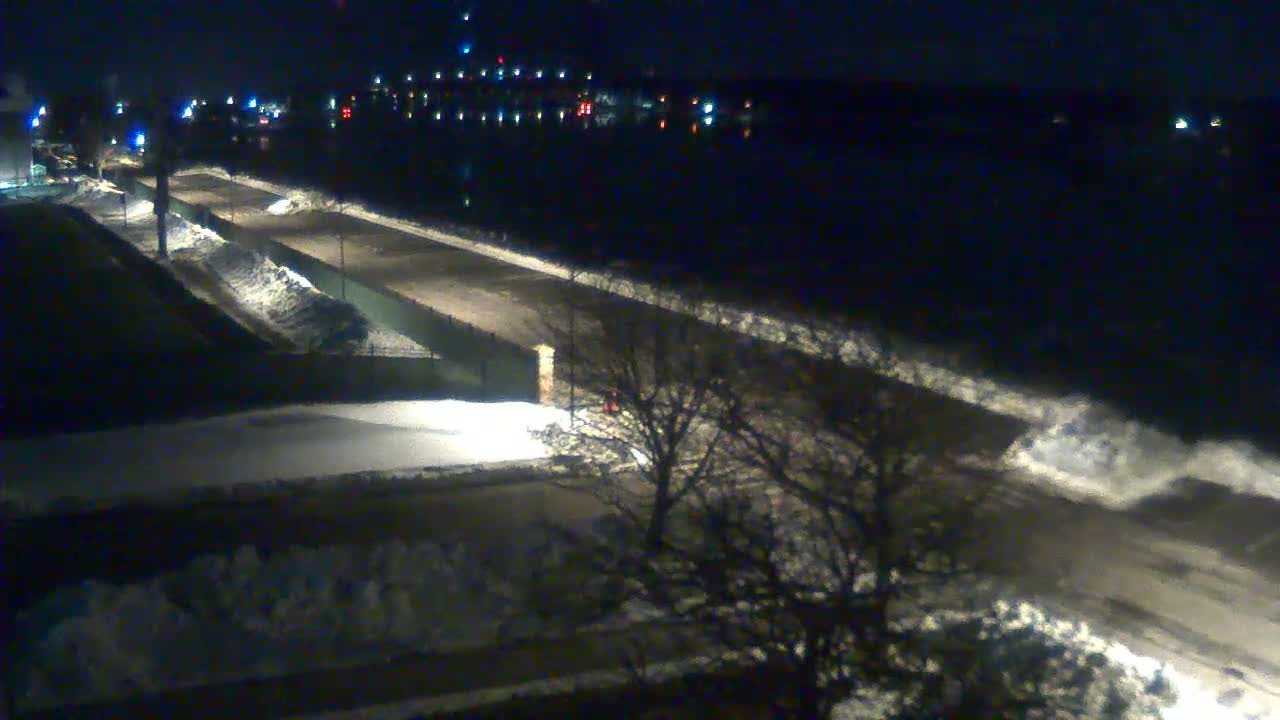 Cape Cod Canal & Railroad Bridge Live Cam - Bourne, Barnstable, Massachusetts, USA