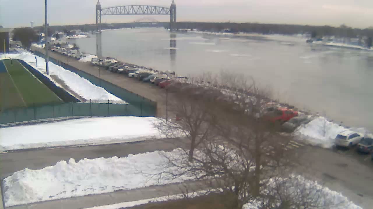 Cape Cod Canal & Railroad Bridge Live Cam - Bourne, Barnstable, Massachusetts, USA