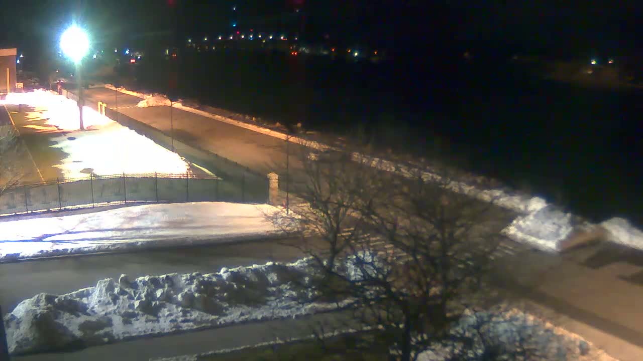 Cape Cod Canal & Railroad Bridge Live Cam - Bourne, Barnstable, Massachusetts, USA