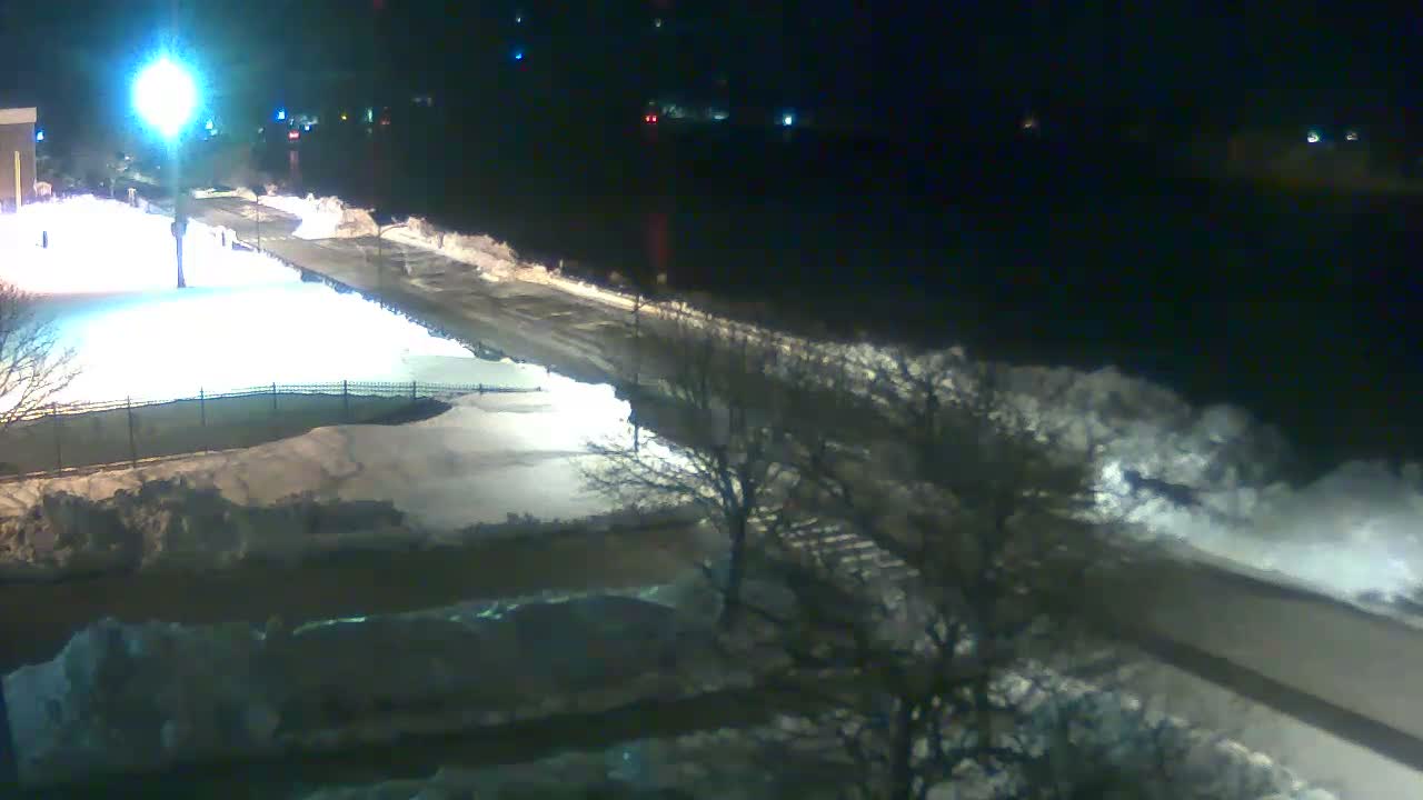 Cape Cod Canal & Railroad Bridge Live Cam - Bourne, Barnstable, Massachusetts, USA