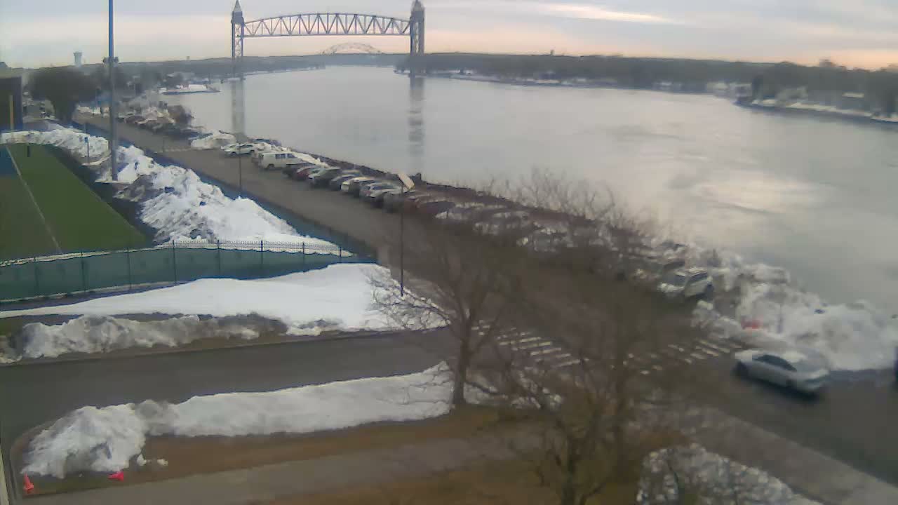 Cape Cod Canal & Railroad Bridge Live Cam - Bourne, Barnstable, Massachusetts, USA