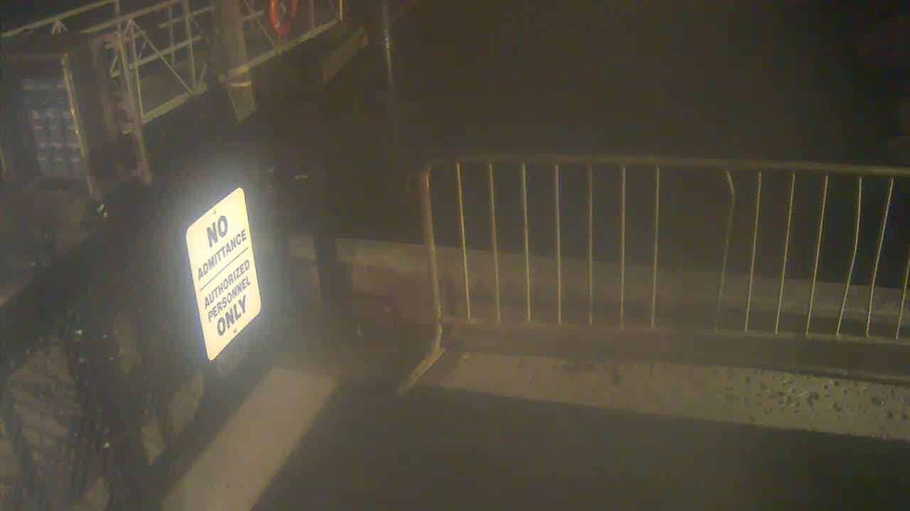 Bourne, Massachusetts Maritime Academy Pier Live Cam - Bourne, Barnstable, Massachusetts, USA