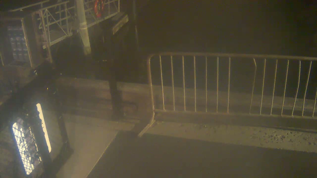 Bourne, Massachusetts Maritime Academy Pier Live Cam - Bourne, Barnstable, Massachusetts, USA