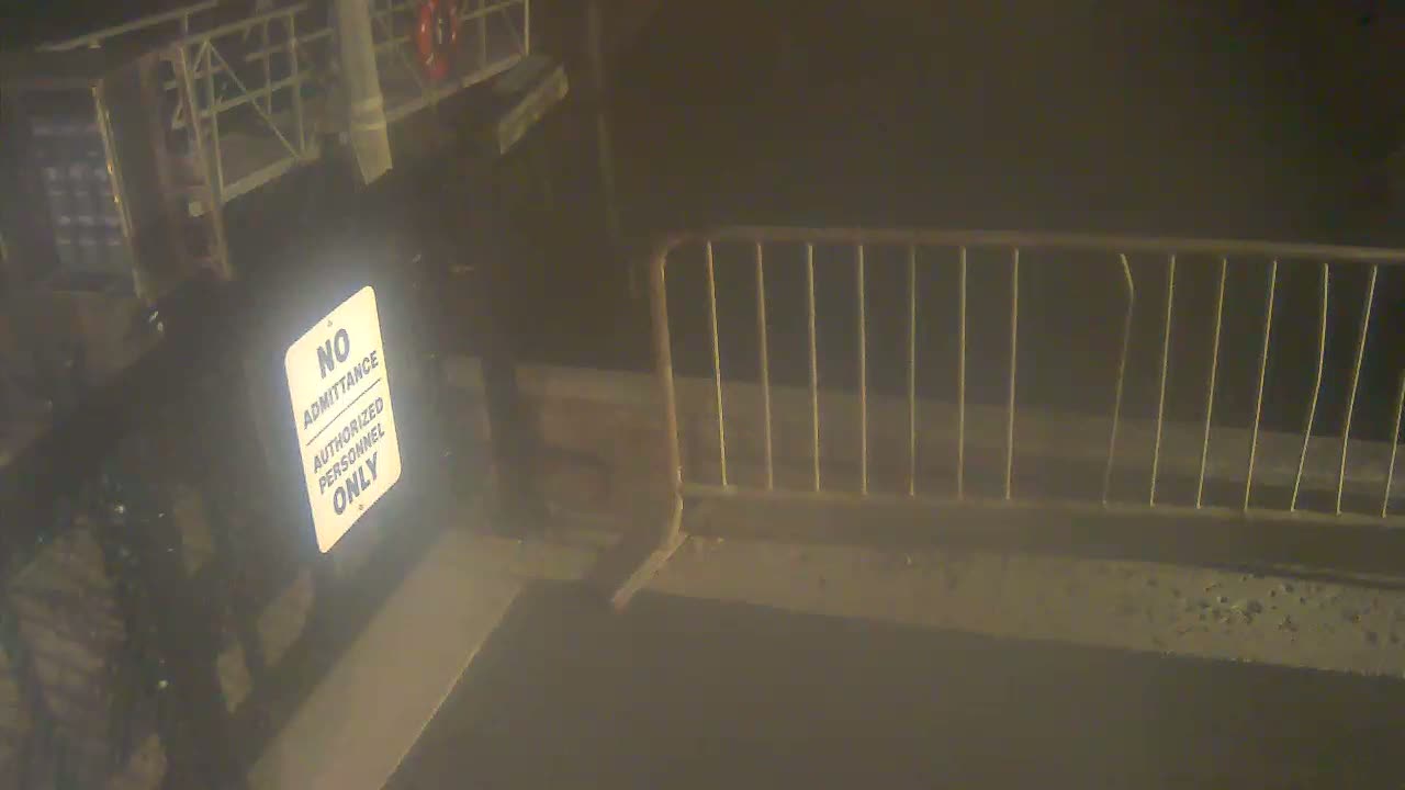 Bourne, Massachusetts Maritime Academy Pier Live Cam - Bourne, Barnstable, Massachusetts, USA
