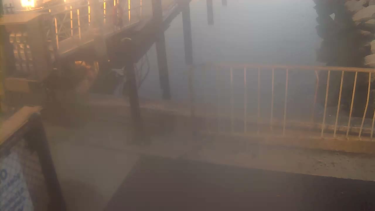 Bourne, Massachusetts Maritime Academy Pier Live Cam - Bourne, Barnstable, Massachusetts, USA