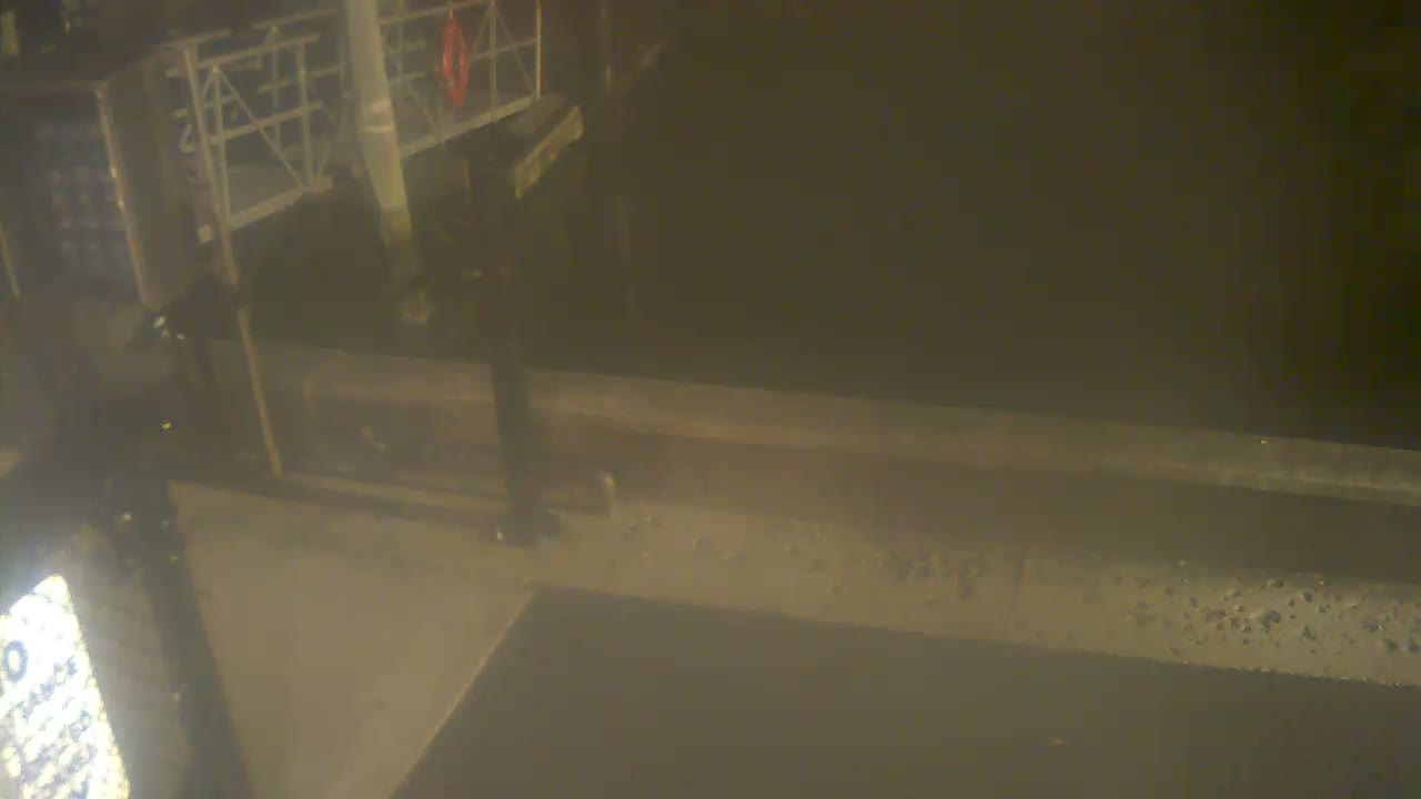 Bourne, Massachusetts Maritime Academy Pier Live Cam - Bourne, Barnstable, Massachusetts, USA