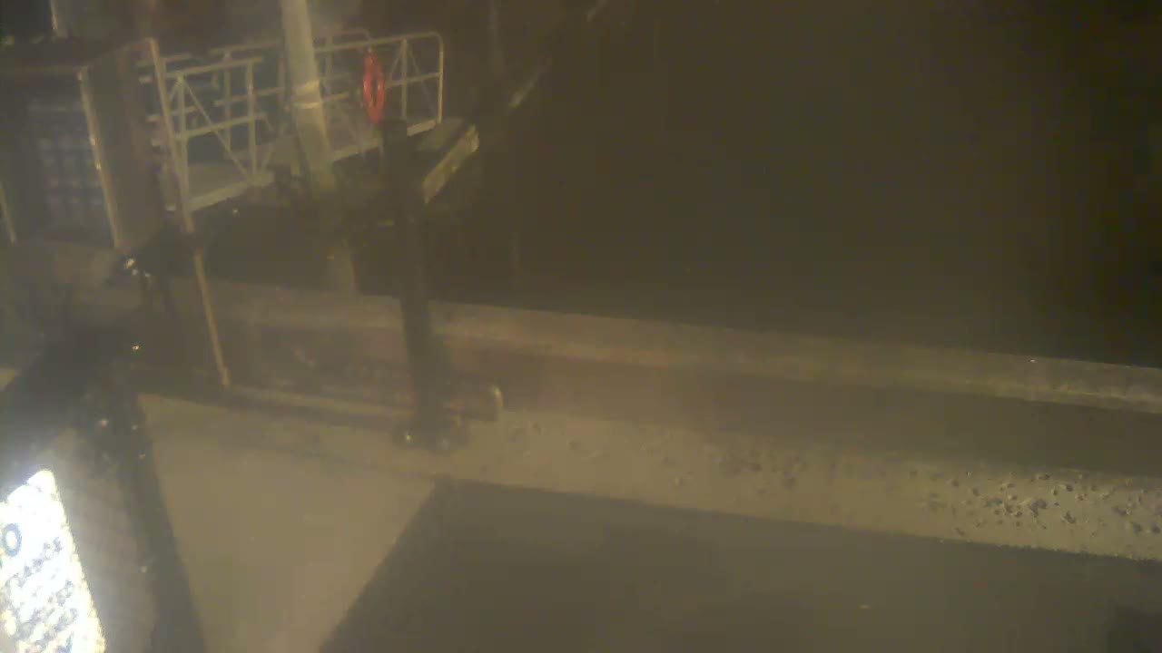 Bourne, Massachusetts Maritime Academy Pier Live Cam - Bourne, Barnstable, Massachusetts, USA