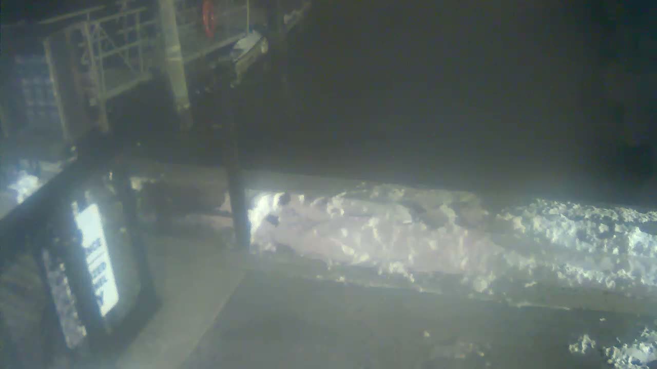 Bourne, Massachusetts Maritime Academy Pier Live Cam - Bourne, Barnstable, Massachusetts, USA