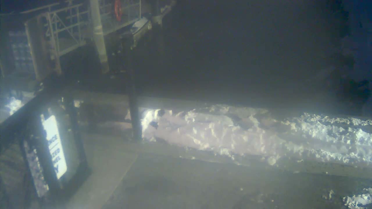 Bourne, Massachusetts Maritime Academy Pier Live Cam - Bourne, Barnstable, Massachusetts, USA
