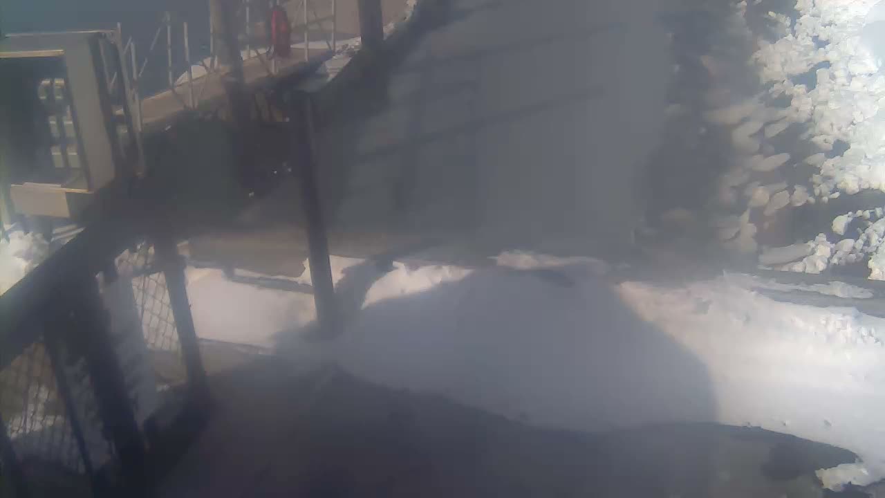 Bourne, Massachusetts Maritime Academy Pier Live Cam - Bourne, Barnstable, Massachusetts, USA