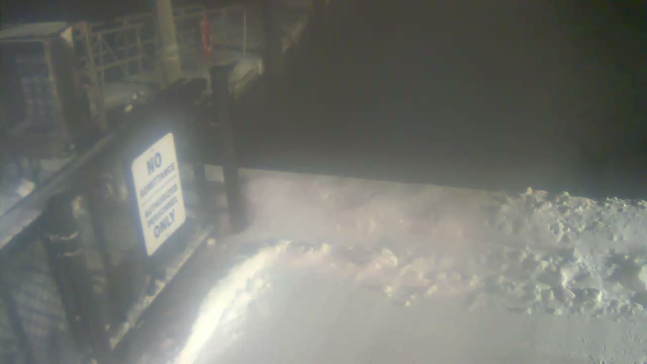 Bourne, Massachusetts Maritime Academy Pier Live Cam - Bourne, Barnstable, Massachusetts, USA