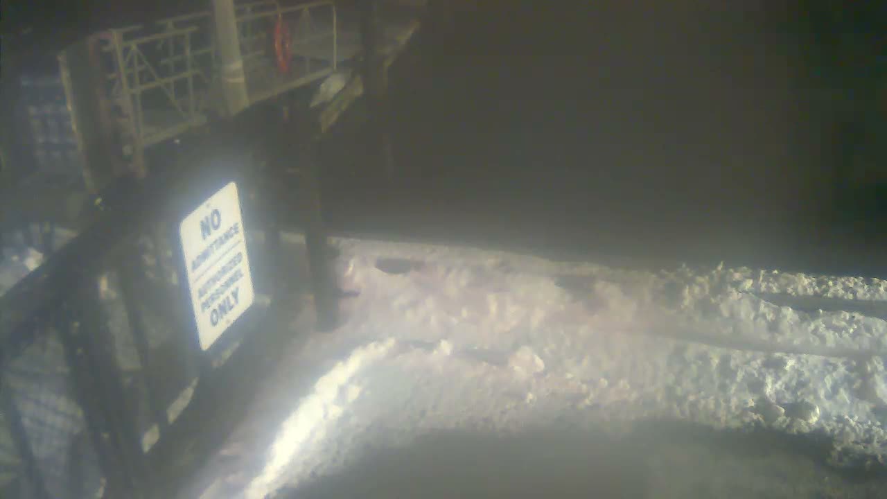 Bourne, Massachusetts Maritime Academy Pier Live Cam - Bourne, Barnstable, Massachusetts, USA