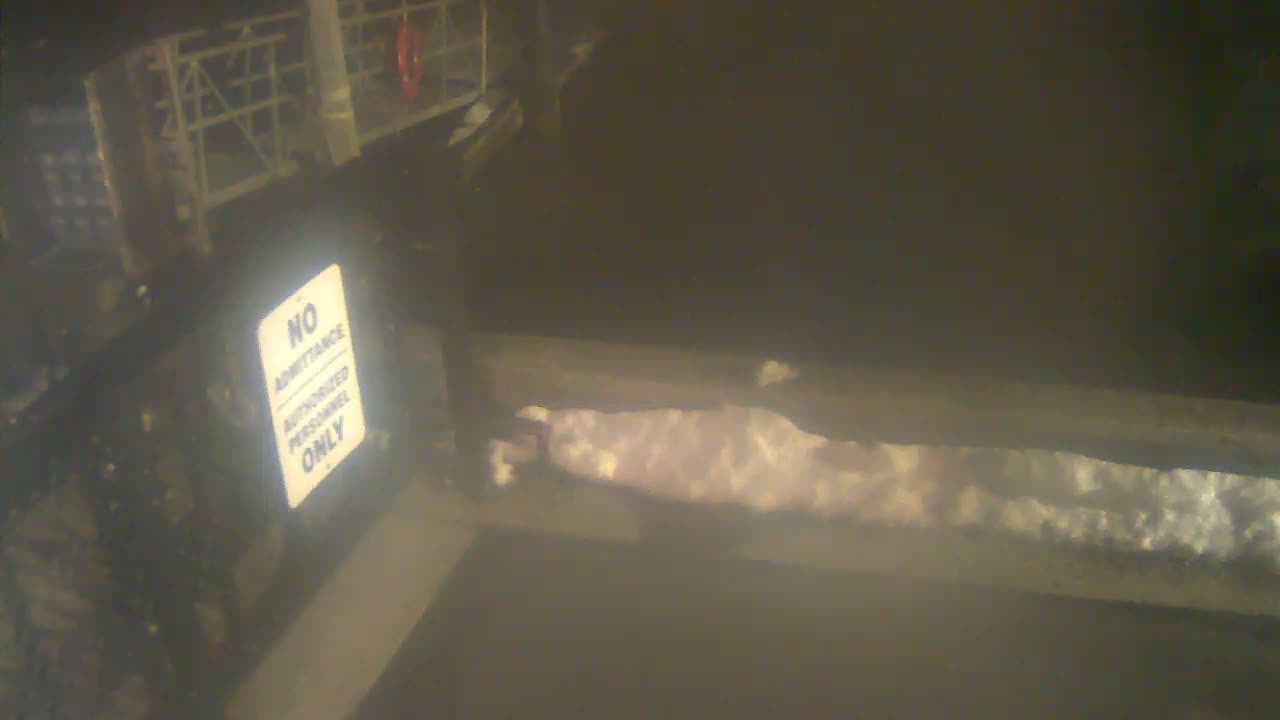 Bourne, Massachusetts Maritime Academy Pier Live Cam - Bourne, Barnstable, Massachusetts, USA