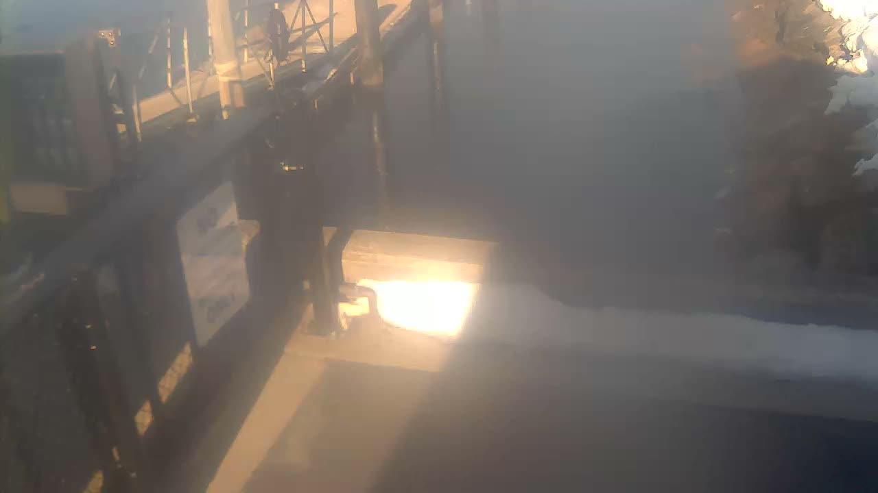 Bourne, Massachusetts Maritime Academy Pier Live Cam - Bourne, Barnstable, Massachusetts, USA