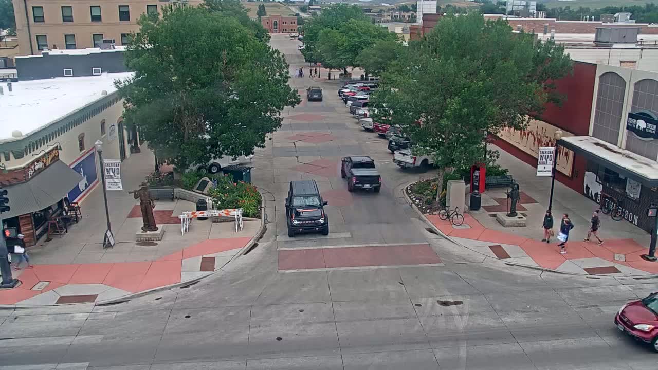 Sheridan, Grinnell Plaza & East Grinnell Street  Live Cam - Sheridan, Sheridan County, Wyoming, USA