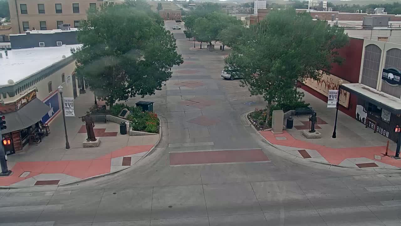 Sheridan, Grinnell Plaza & East Grinnell Street  Live Cam - Sheridan, Sheridan County, Wyoming, USA